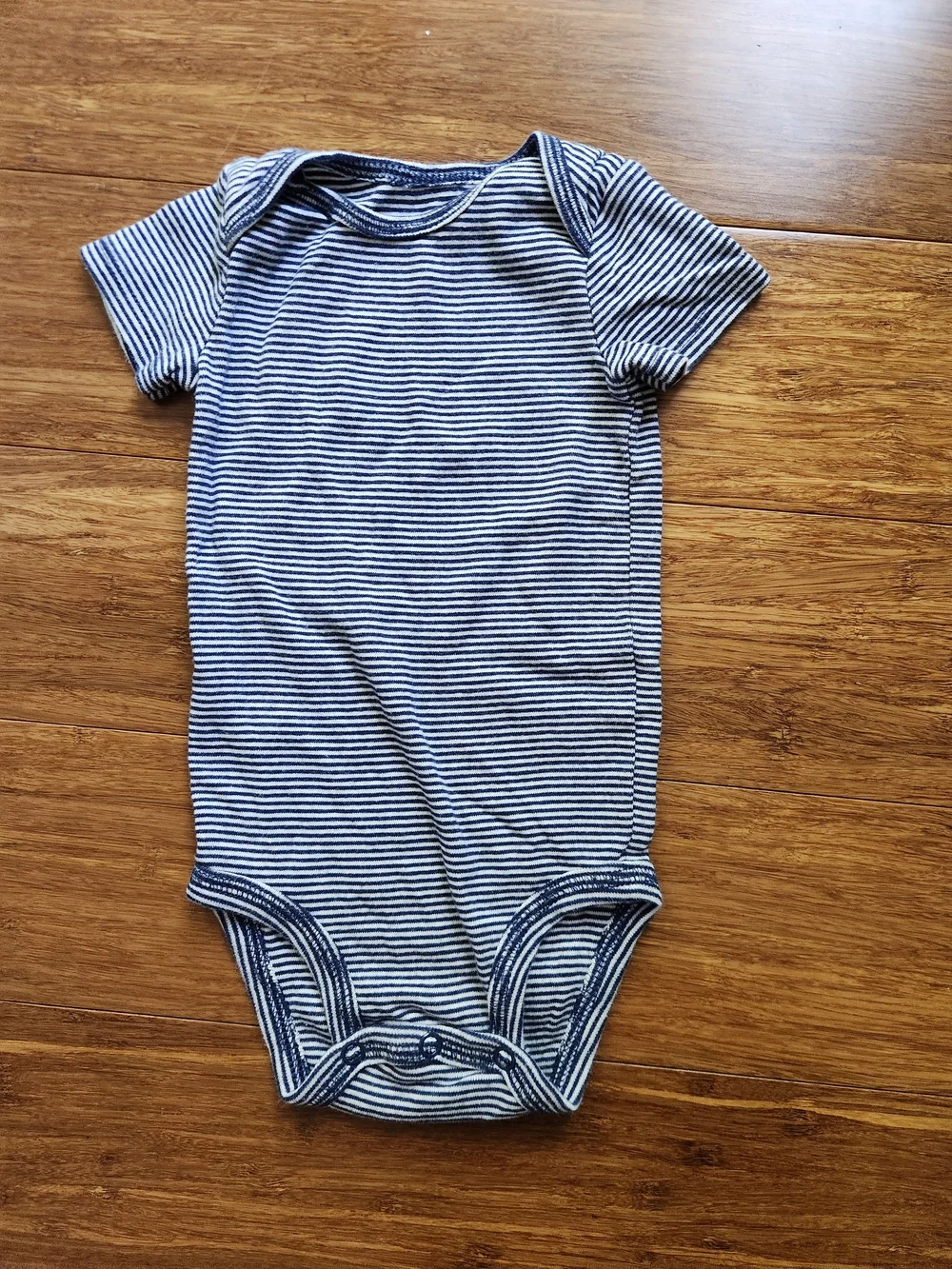 Set Of 4 Blue Short Sleeve Bodysuits From Carters And Garanimals, 6-9 Months